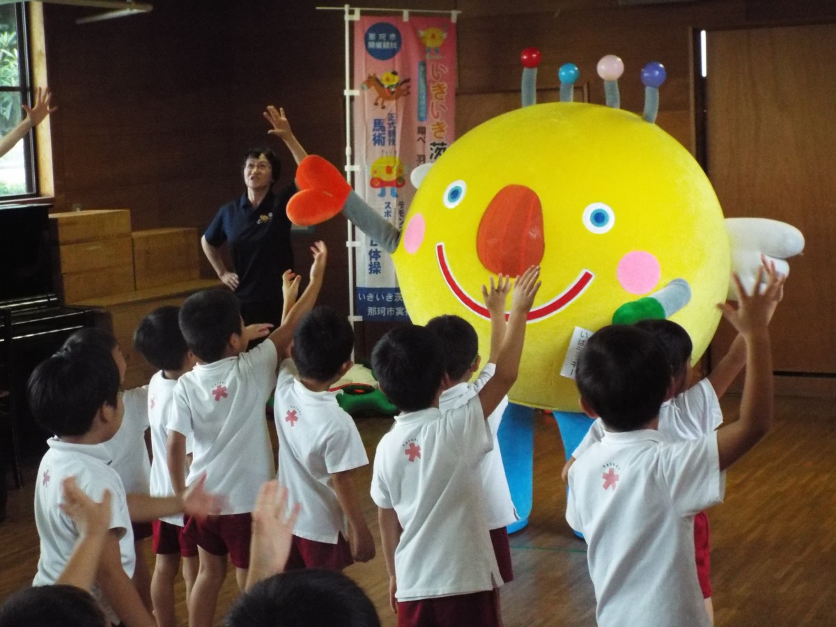 大成学園額田保育園ダンスキャラバンの写真