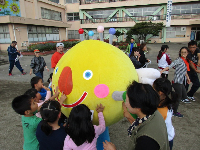 菅谷まちづくり市民運動会に応援に行きました!の写真