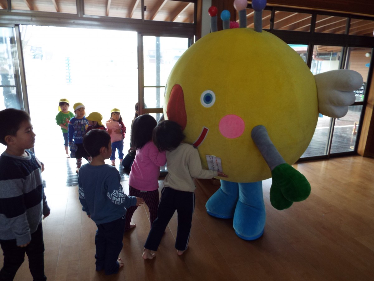 菅谷保育所ダンスキャラバンの写真