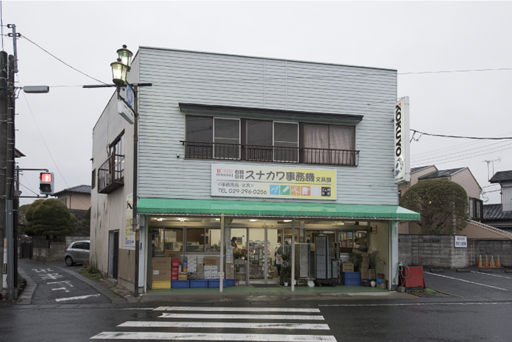昔ながらの文具屋さん。01