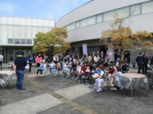 菅まちテラス会場の様子