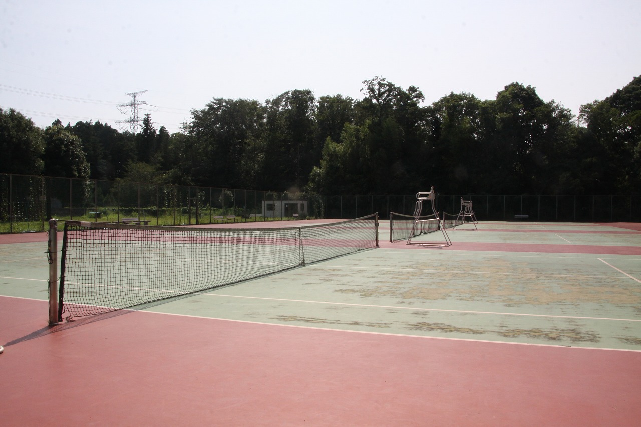 神崎グラウンド・神崎テニスコート５