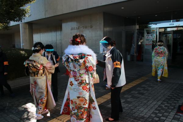 令和4年那珂市成人式の様子2