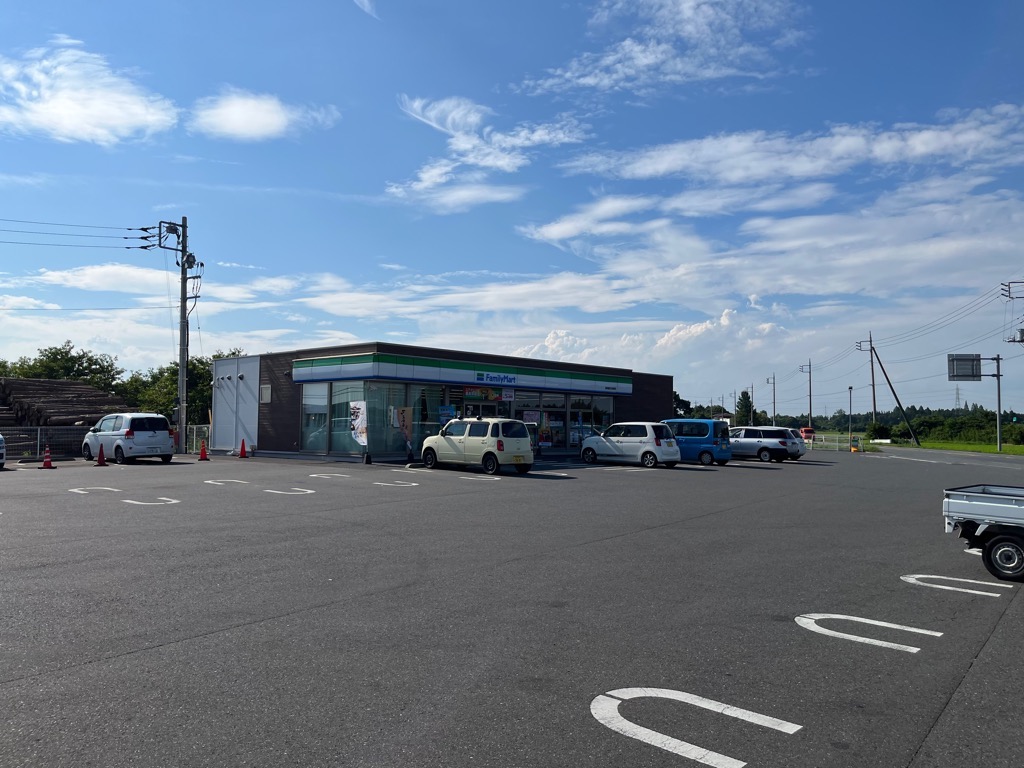ファミリーマート那珂飯田五差路店