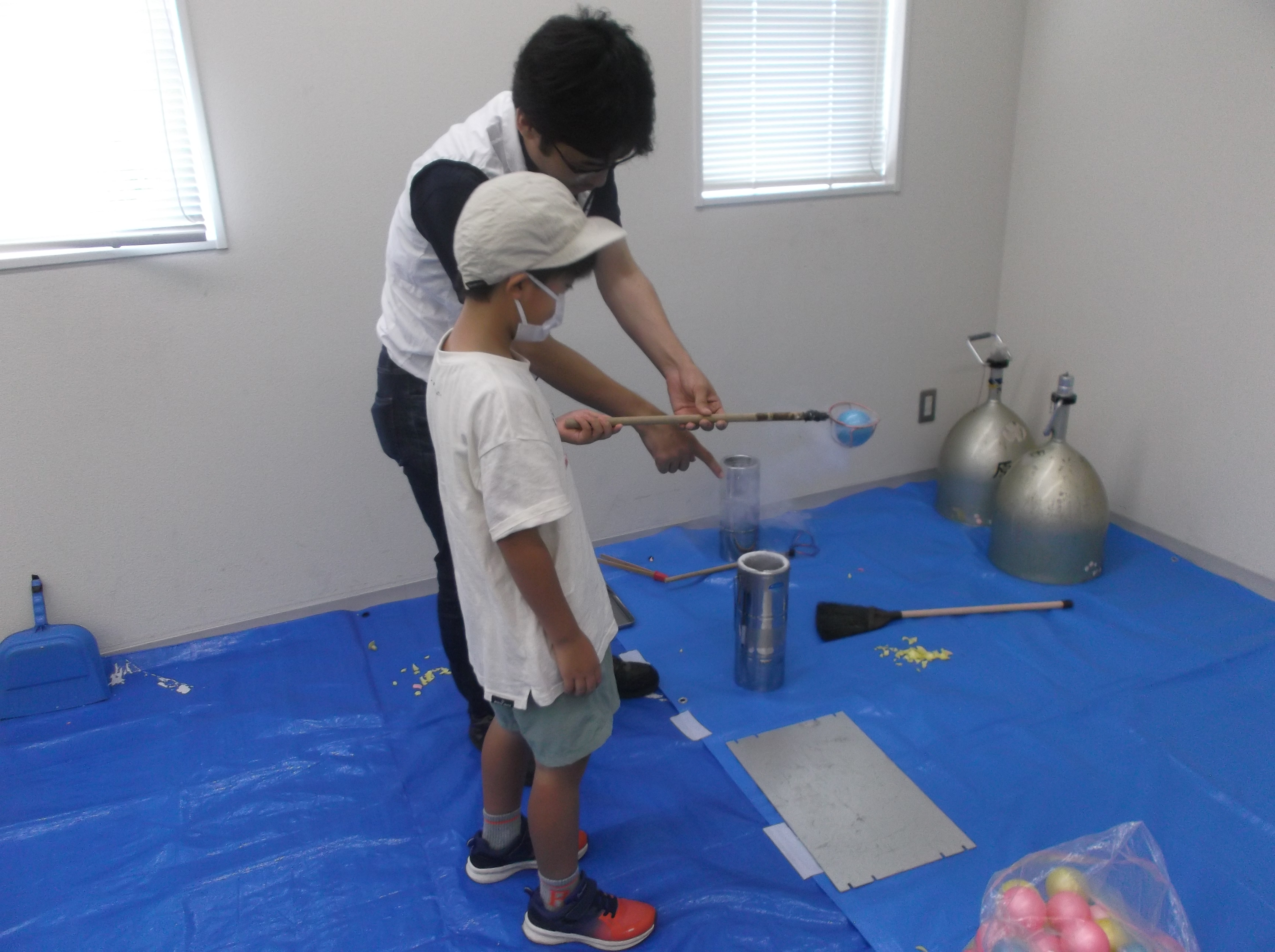 夏休み！理科実験教室（ボール割り）