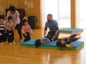 3歳児みんなで遊ぼう