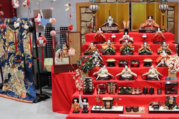 昨年の雛人形展の様子3