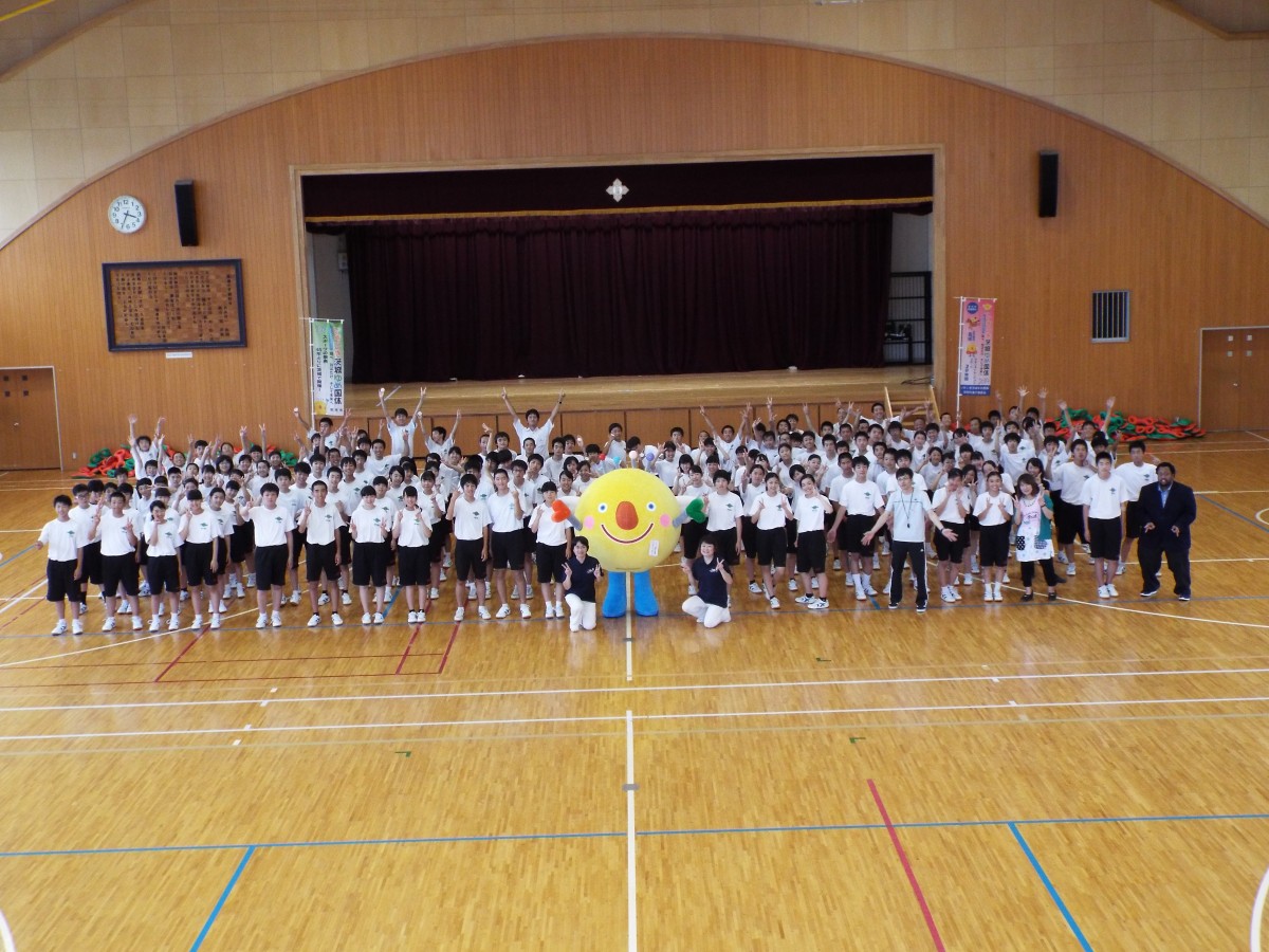 瓜連中学校ダンスキャラバン4の写真