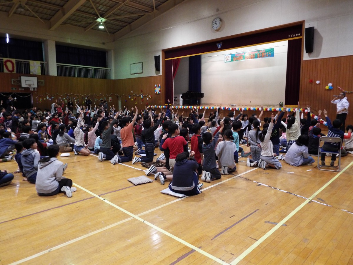 菅谷西小学校小中一貫の日 児童生徒交流会」に行ってきました!の写真